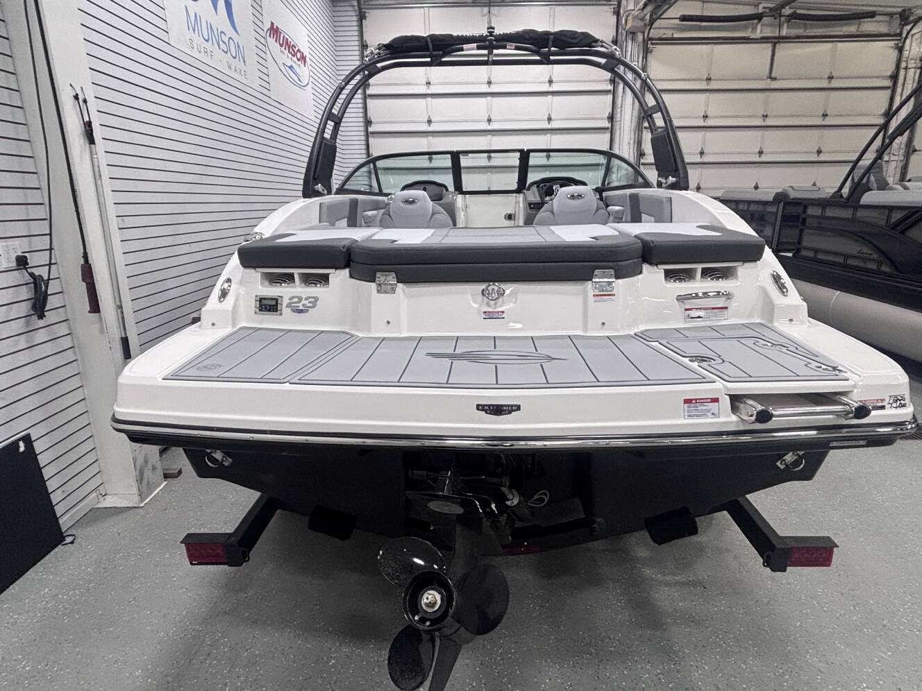 A photo of this 2026 Chaparral 23 SSI SPORT