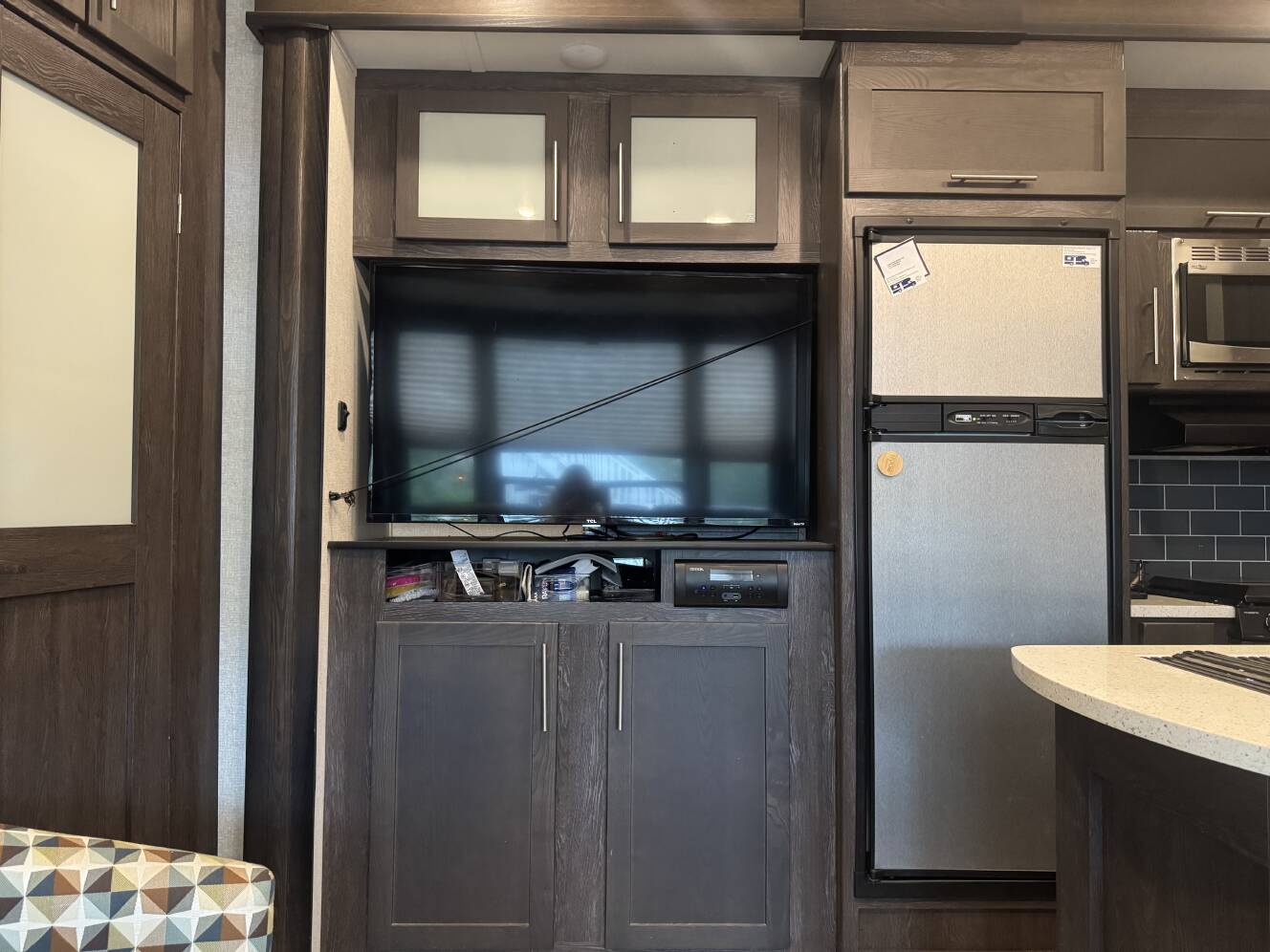 A photo of this 2018 Keystone CARBON 364