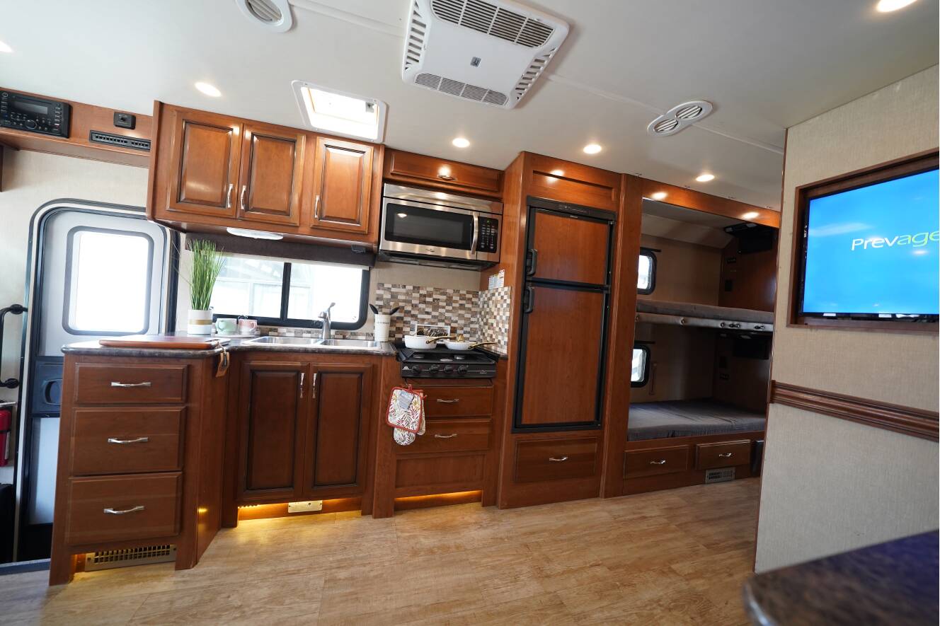 A photo of this 2017 Fleetwood FLAIR 31E