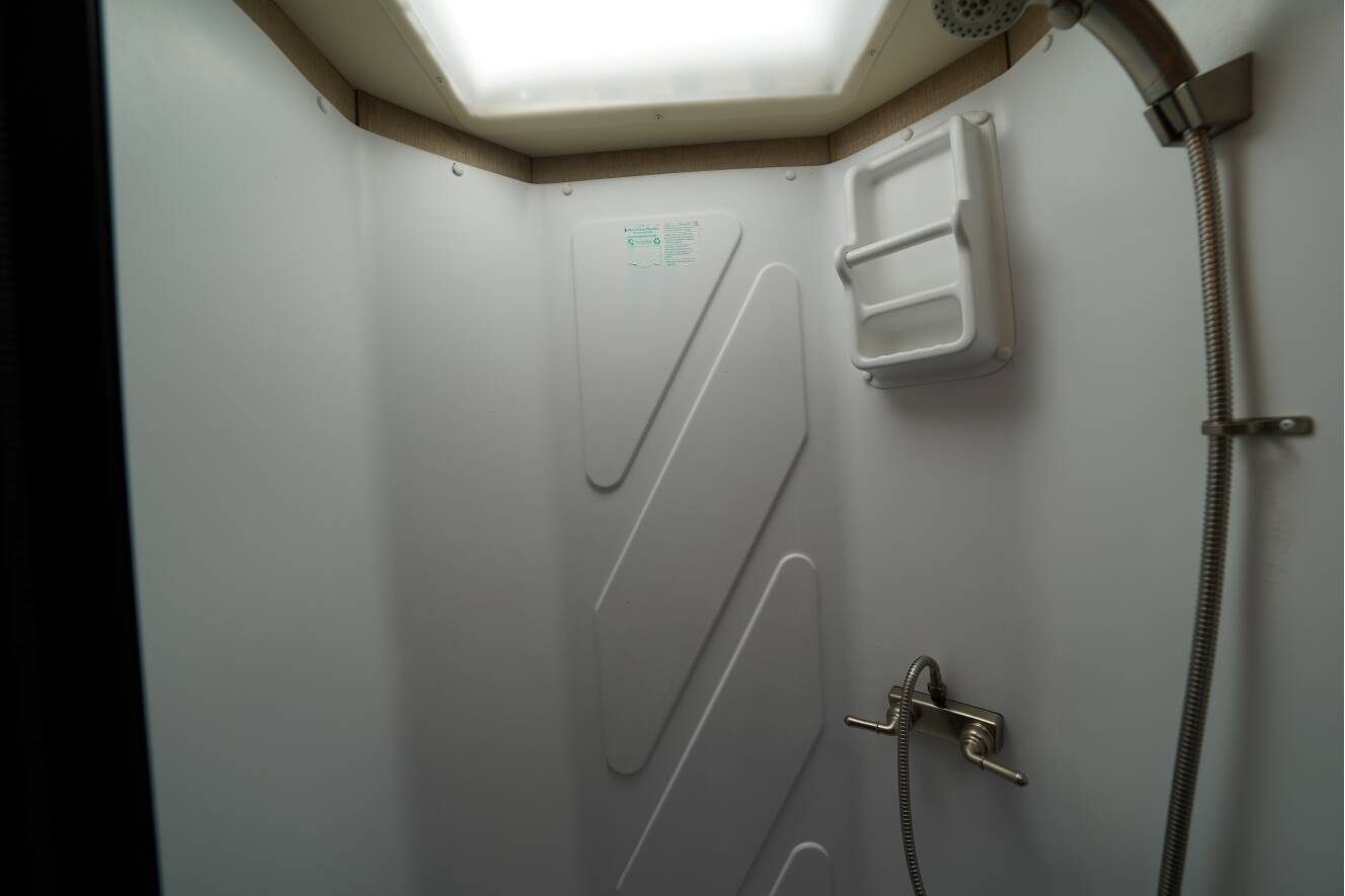 A photo of this 2017 Fleetwood FLAIR 31E