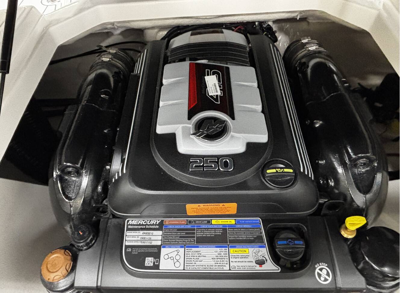 A photo of this 2026 Chaparral 21 SSI SPORT