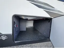2021 FOREST RIVER CARDINAL 3350RLX