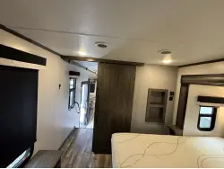 2021 FOREST RIVER CARDINAL 3350RLX
