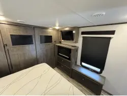 2021 FOREST RIVER CARDINAL 3350RLX
