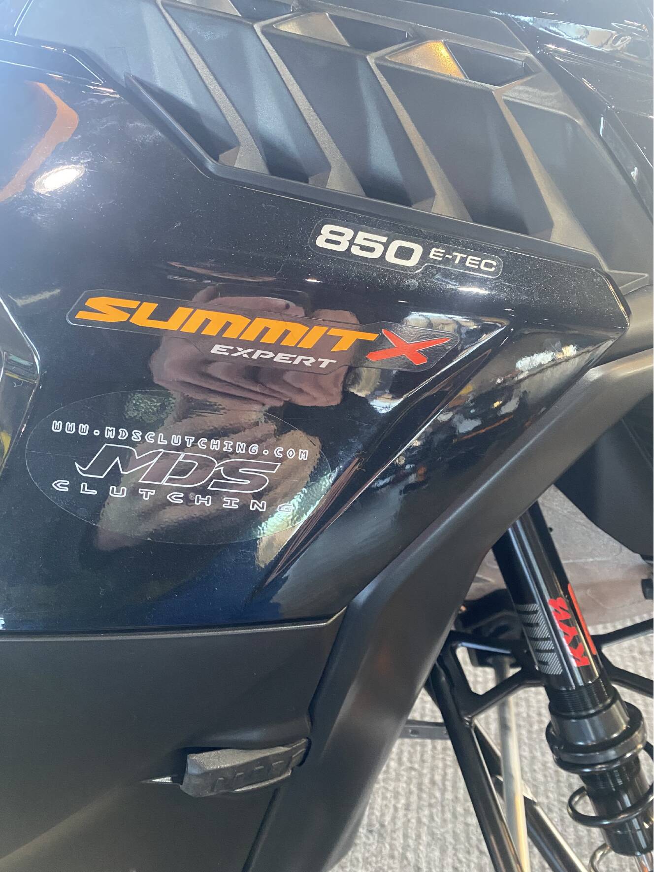A photo of this 2024 Ski-Doo Summit X Expert 154 850 E-TEC SHOT PowderMax X-Light 3