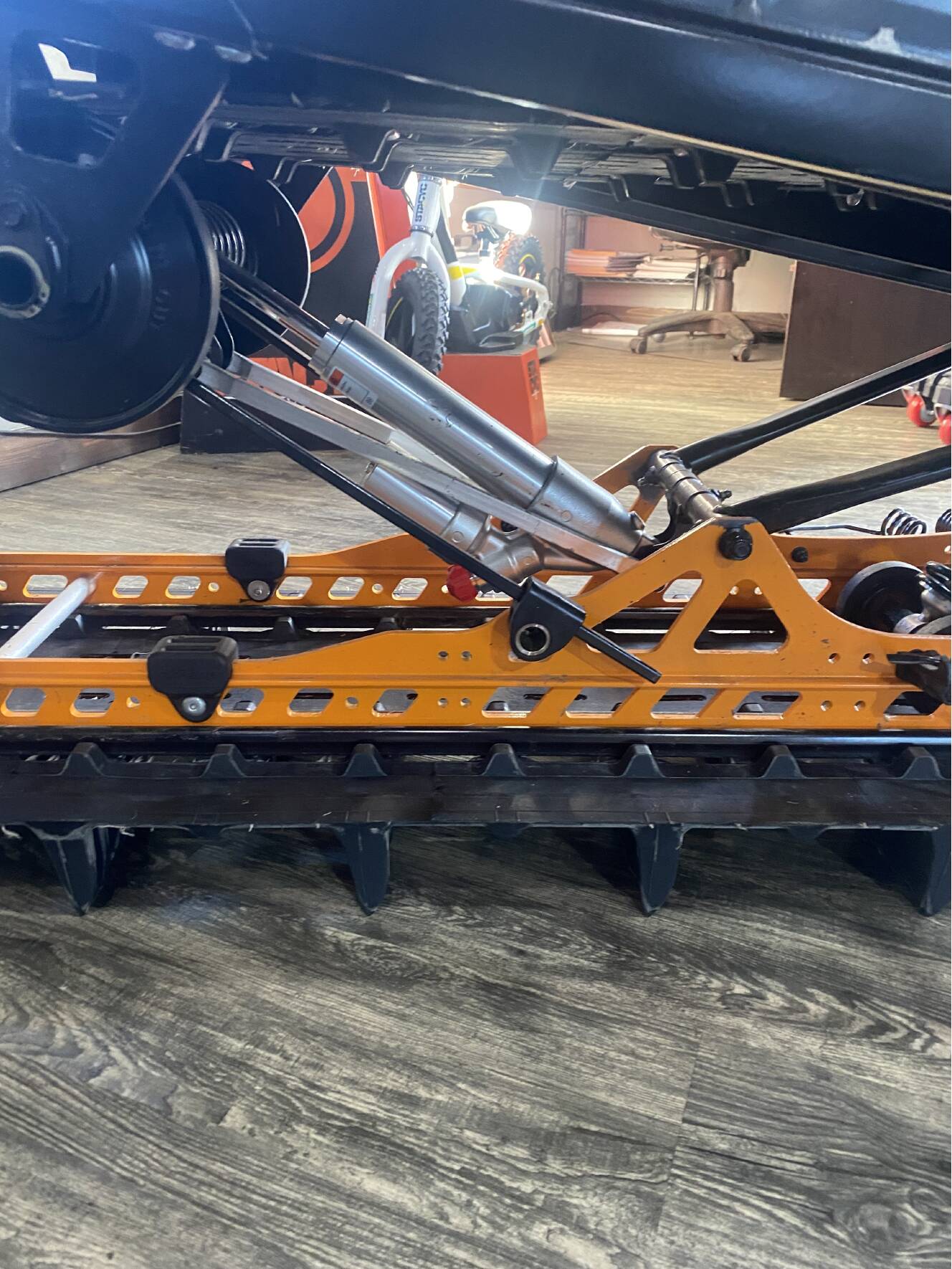 A photo of this 2024 Ski-Doo Summit X Expert 154 850 E-TEC SHOT PowderMax X-Light 3