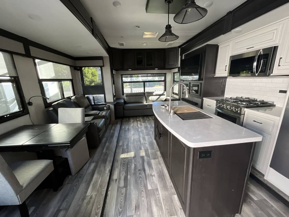 2022 Highland Ridge OPEN RANGE 379FBS RV