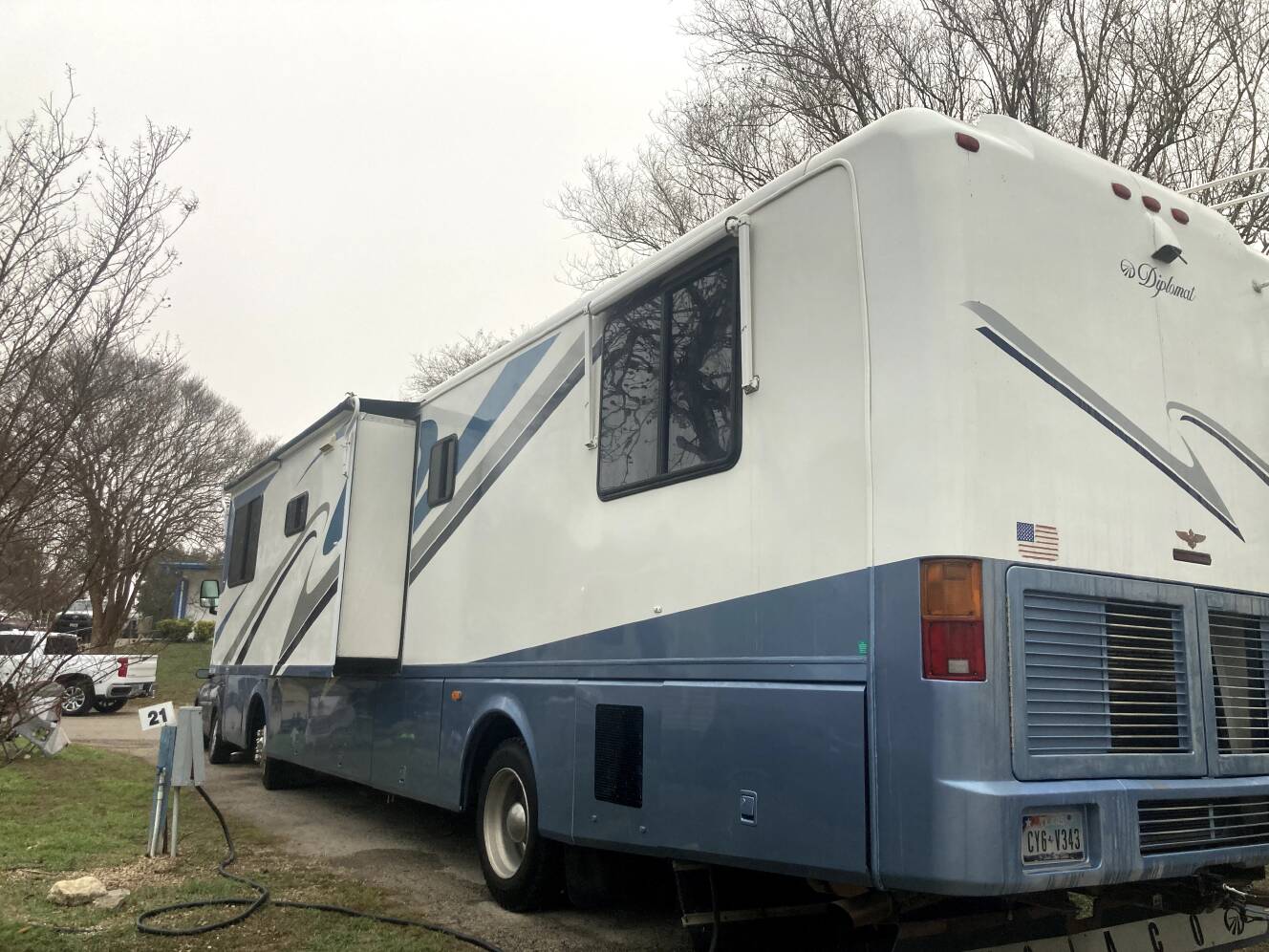 A photo of this 2000 Monaco DIPLOMAT 38 A