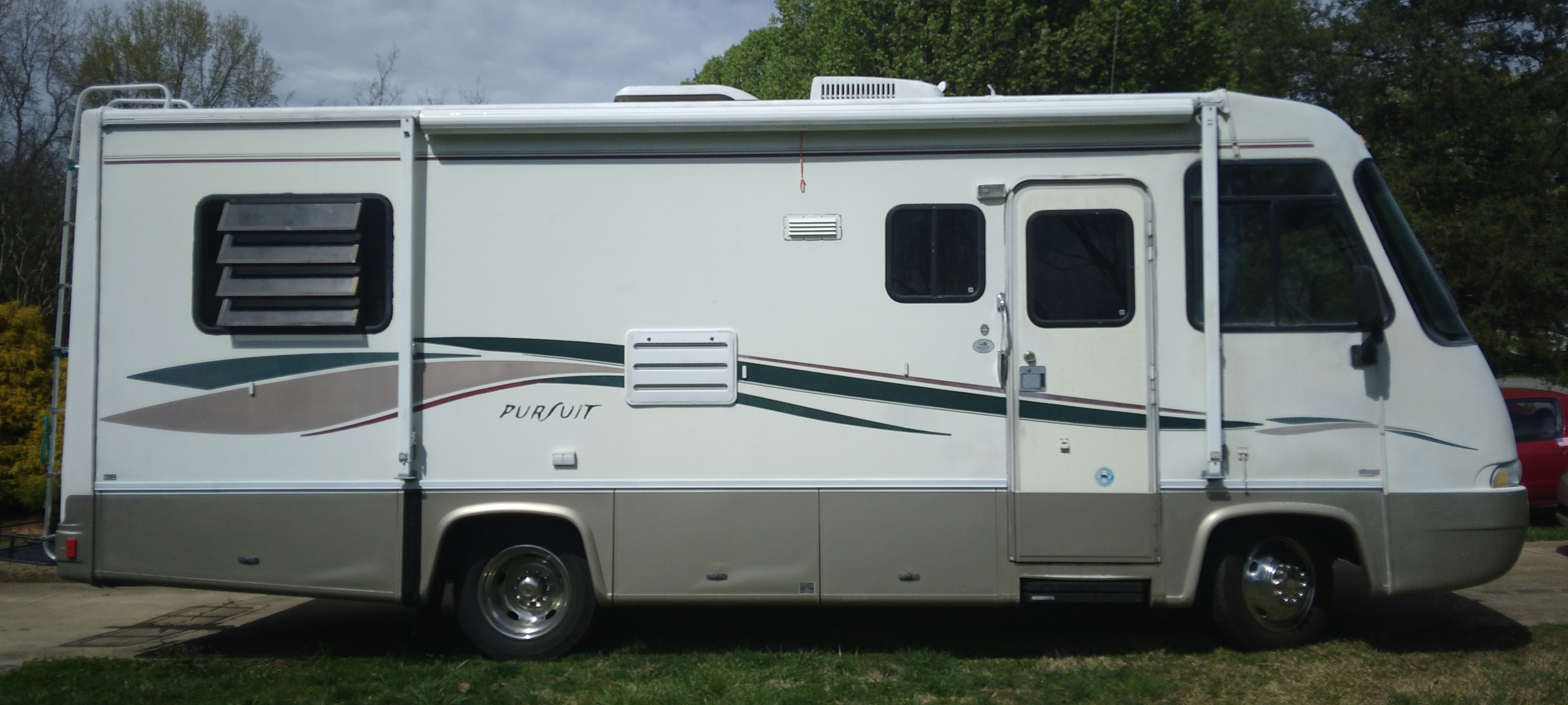 1999 Coachmen GEORGIE BOY PURSUIT 3190DS in valdese NC