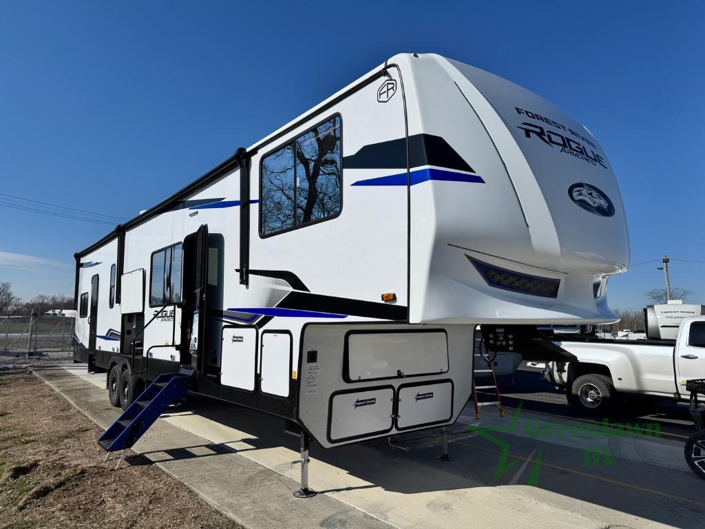 2026 Forest River Rv Cherokee Rogue Armored 4015 in lockbourne OH