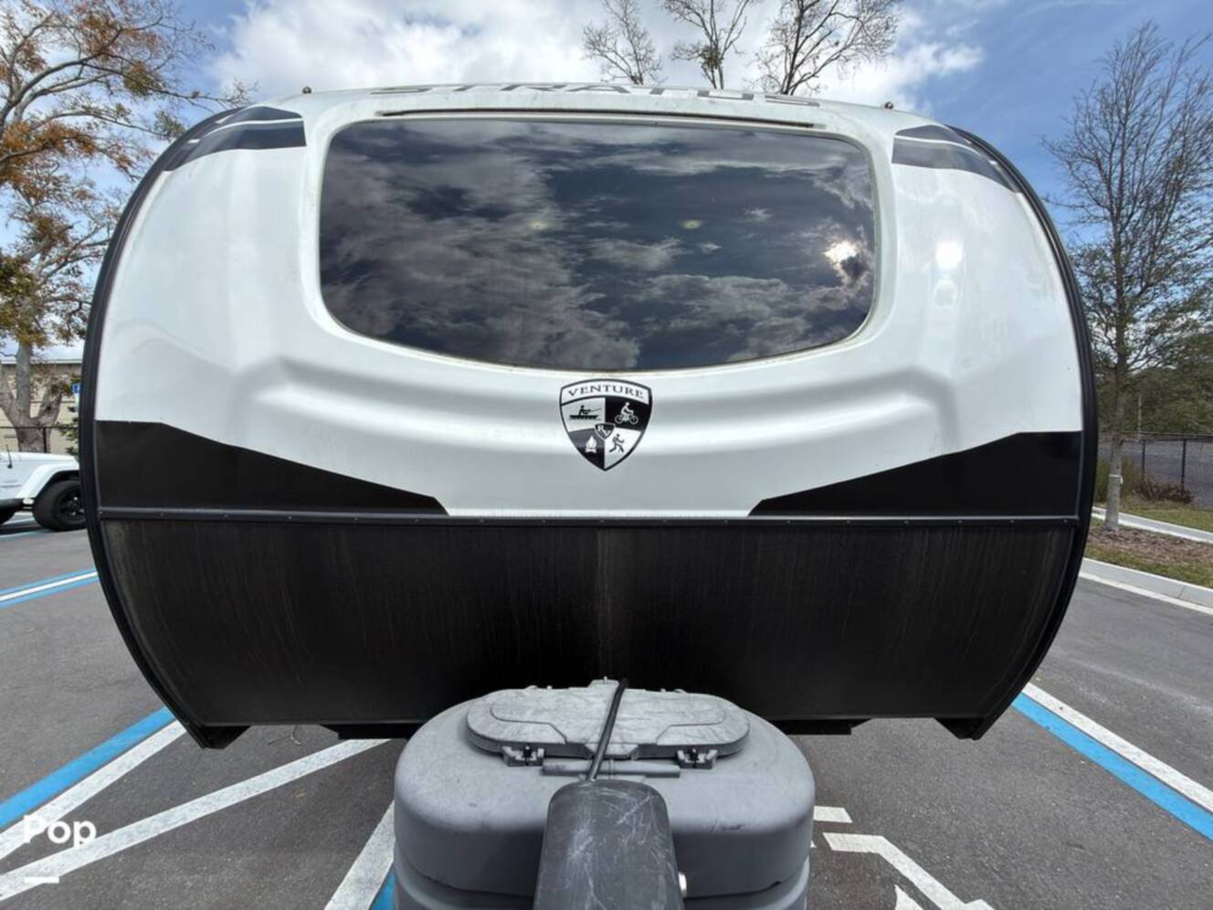 A photo of this 2024 Venture Rv Stratus 261VRB