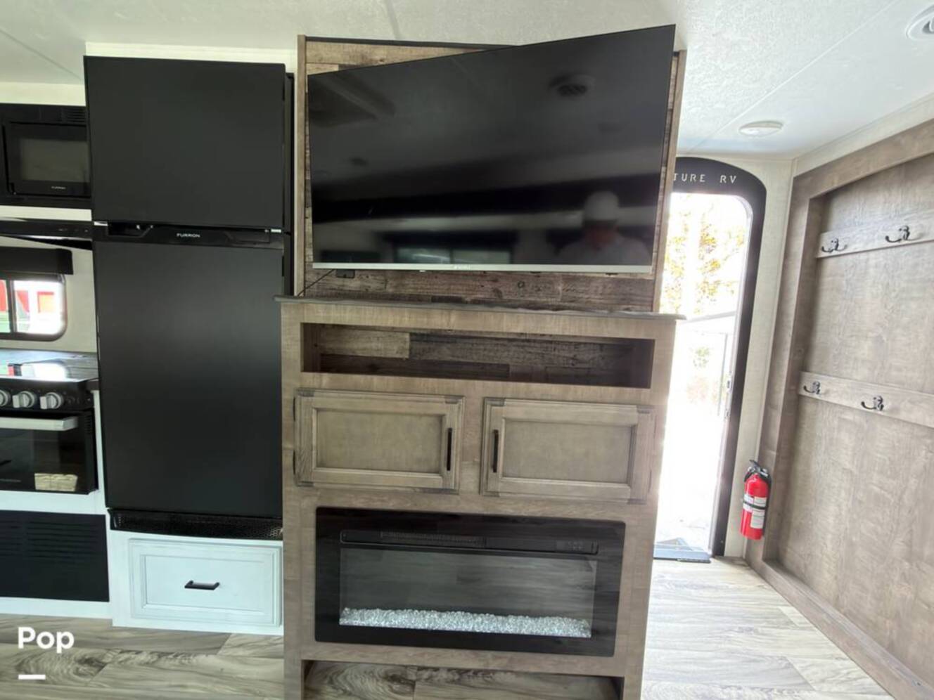 A photo of this 2024 Venture Rv Stratus 261VRB