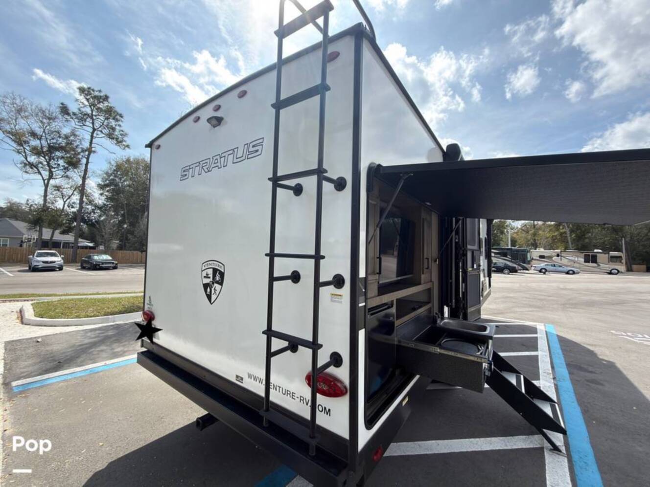 A photo of this 2024 Venture Rv Stratus 261VRB