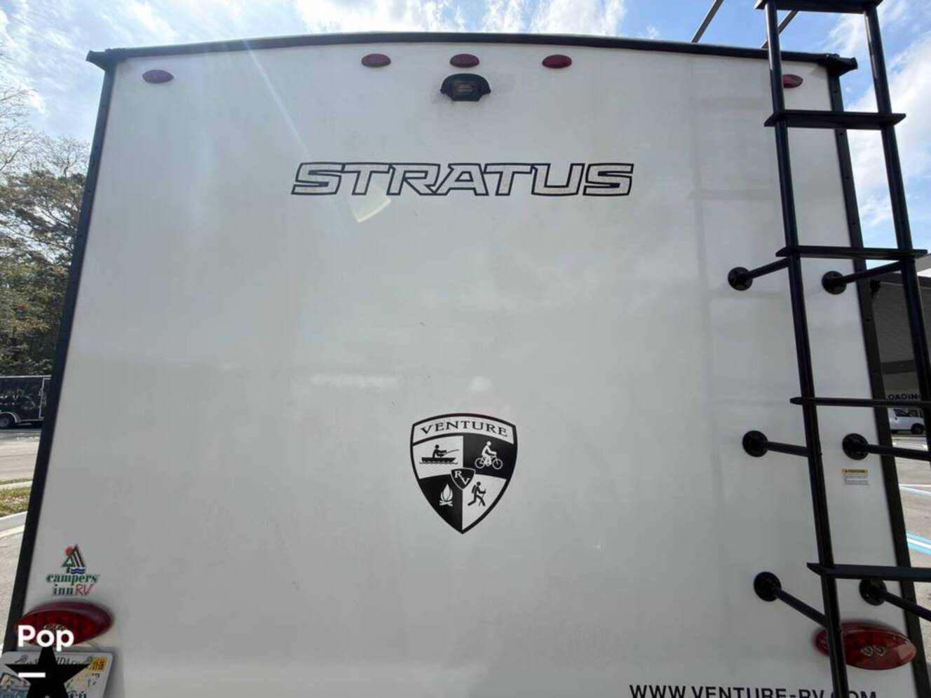 A photo of this 2024 Venture Rv Stratus 261VRB