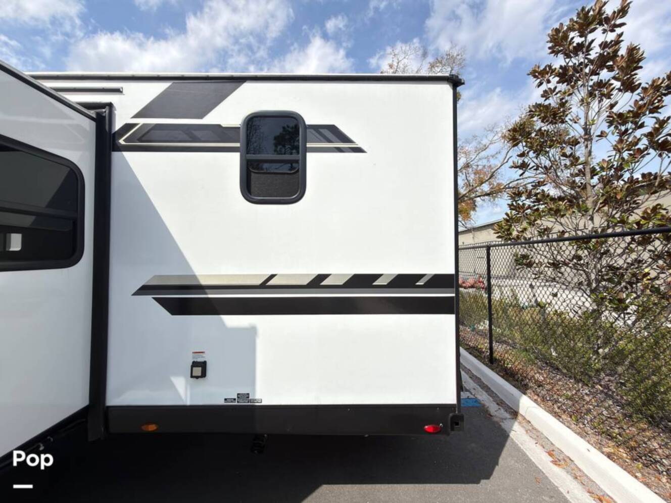 A photo of this 2024 Venture Rv Stratus 261VRB