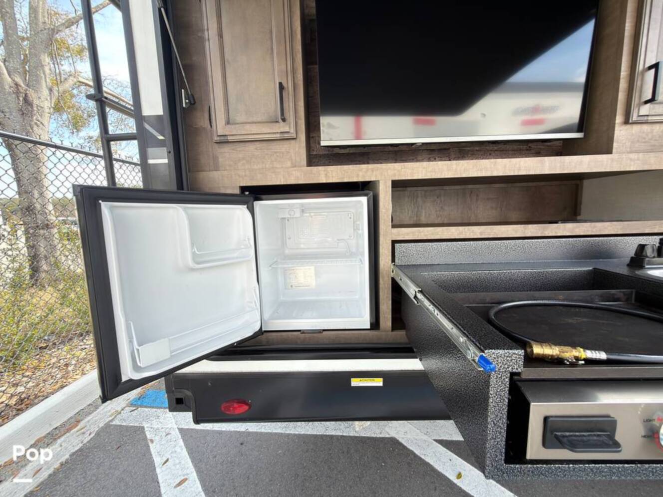 A photo of this 2024 Venture Rv Stratus 261VRB