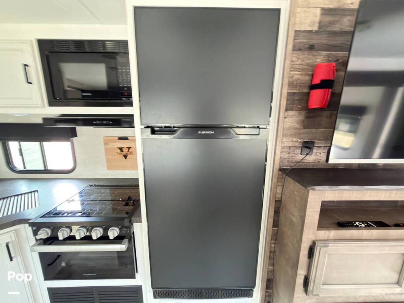 A photo of this 2024 Venture Rv Stratus 261VRB