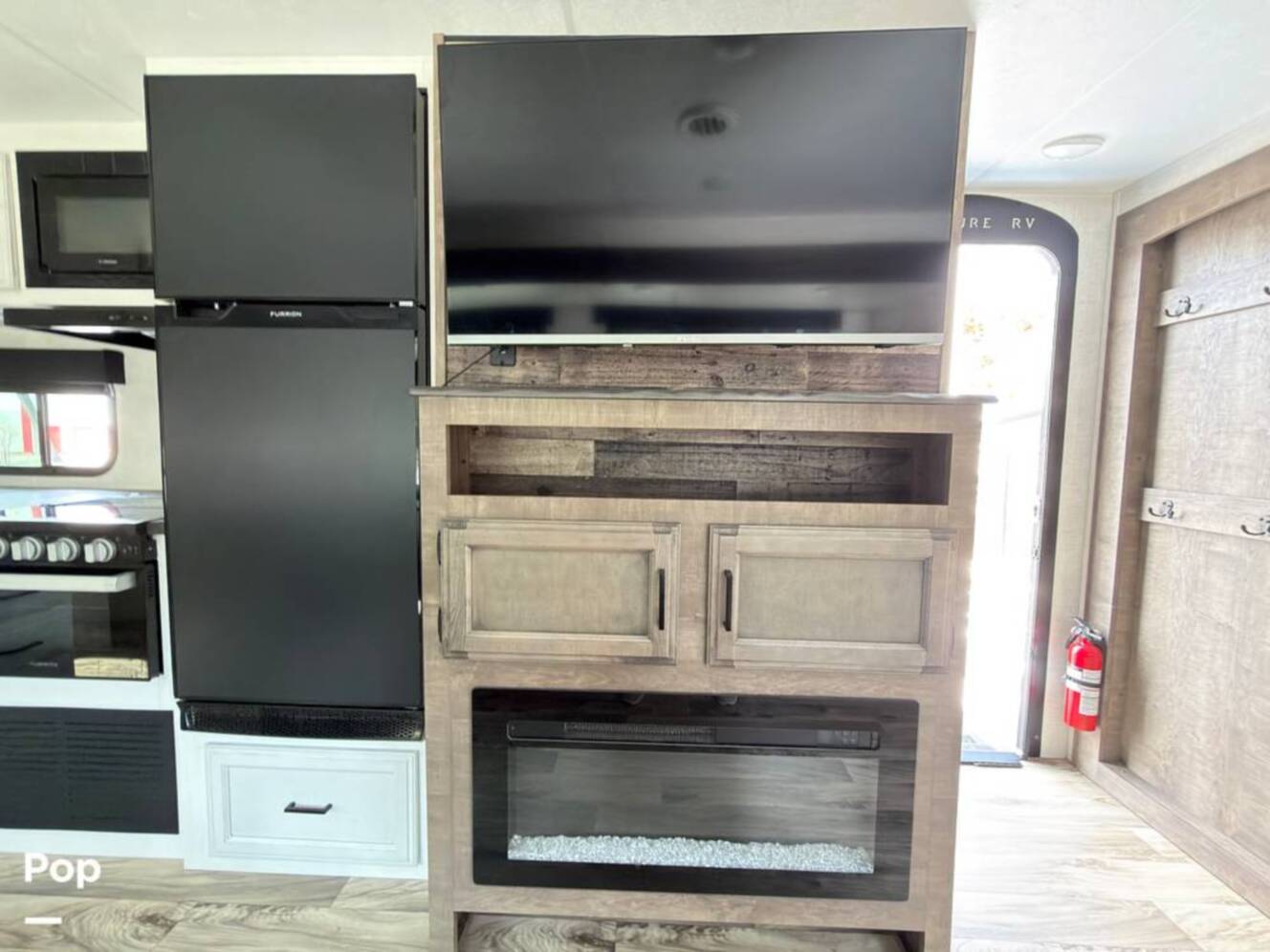 A photo of this 2024 Venture Rv Stratus 261VRB