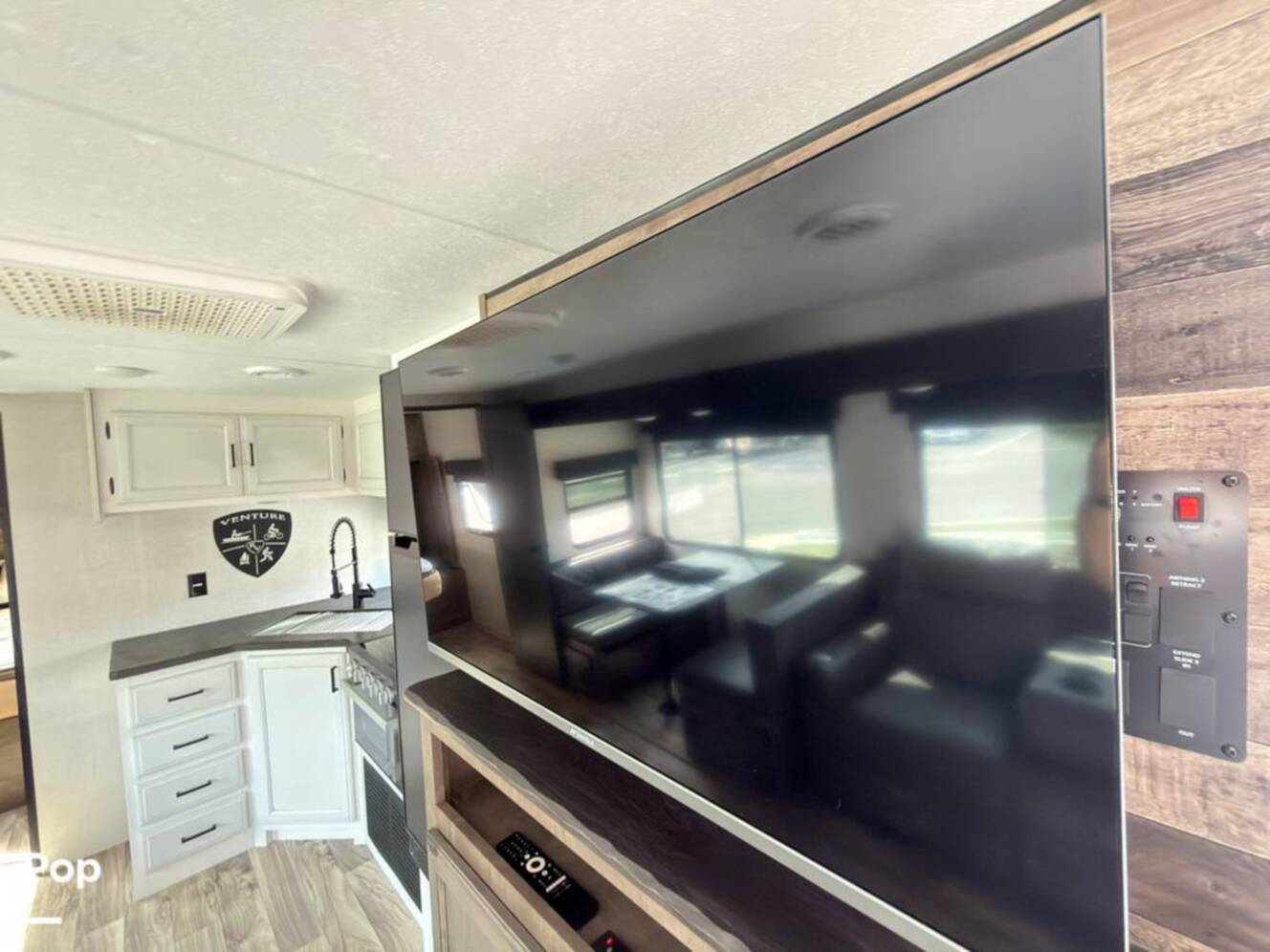 A photo of this 2024 Venture Rv Stratus 261VRB