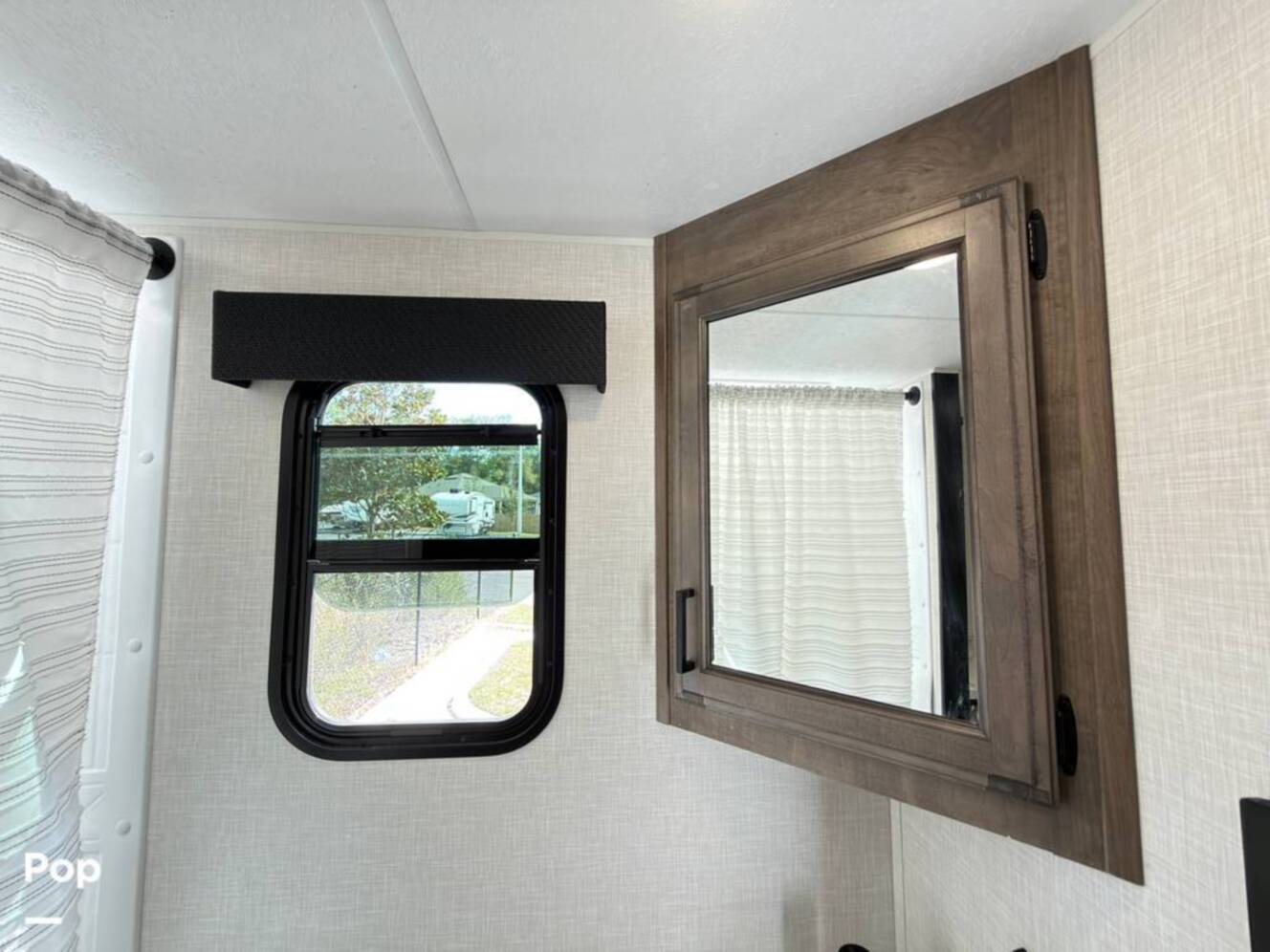 A photo of this 2024 Venture Rv Stratus 261VRB