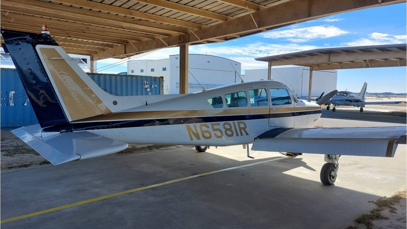 A photo of this 1975 Beechcraft 24R SIERRA