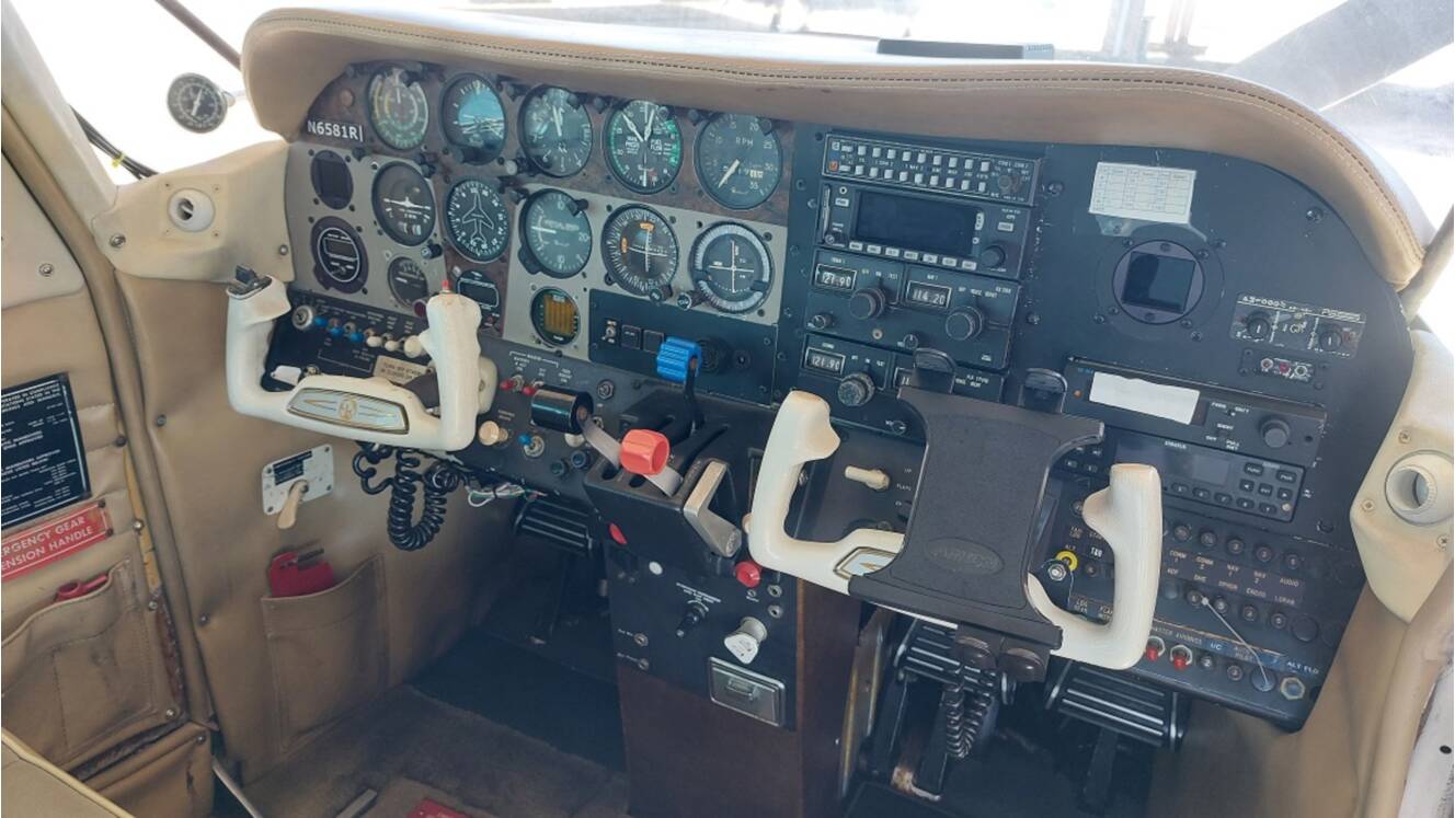 A photo of this 1975 Beechcraft 24R SIERRA