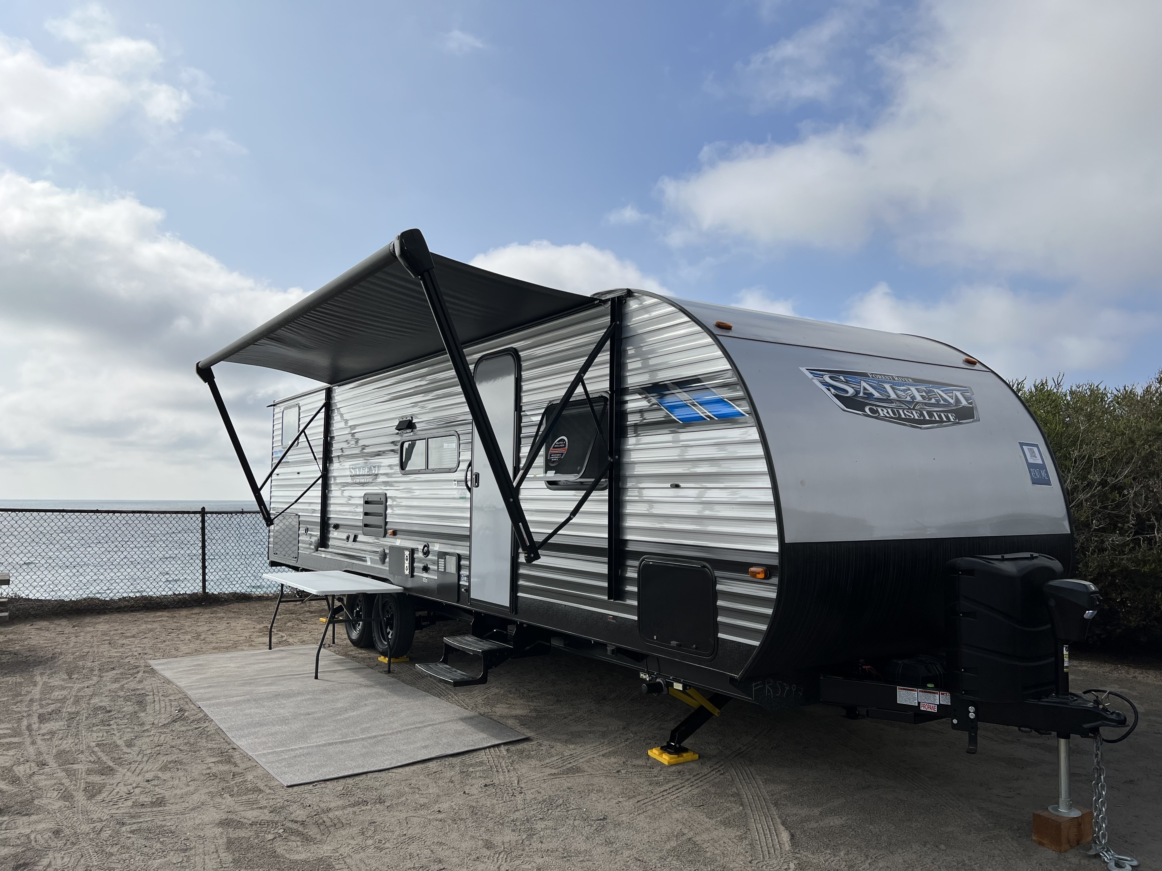 2022 Forest River CRUISE LITE 273QBXL in oceanside CA