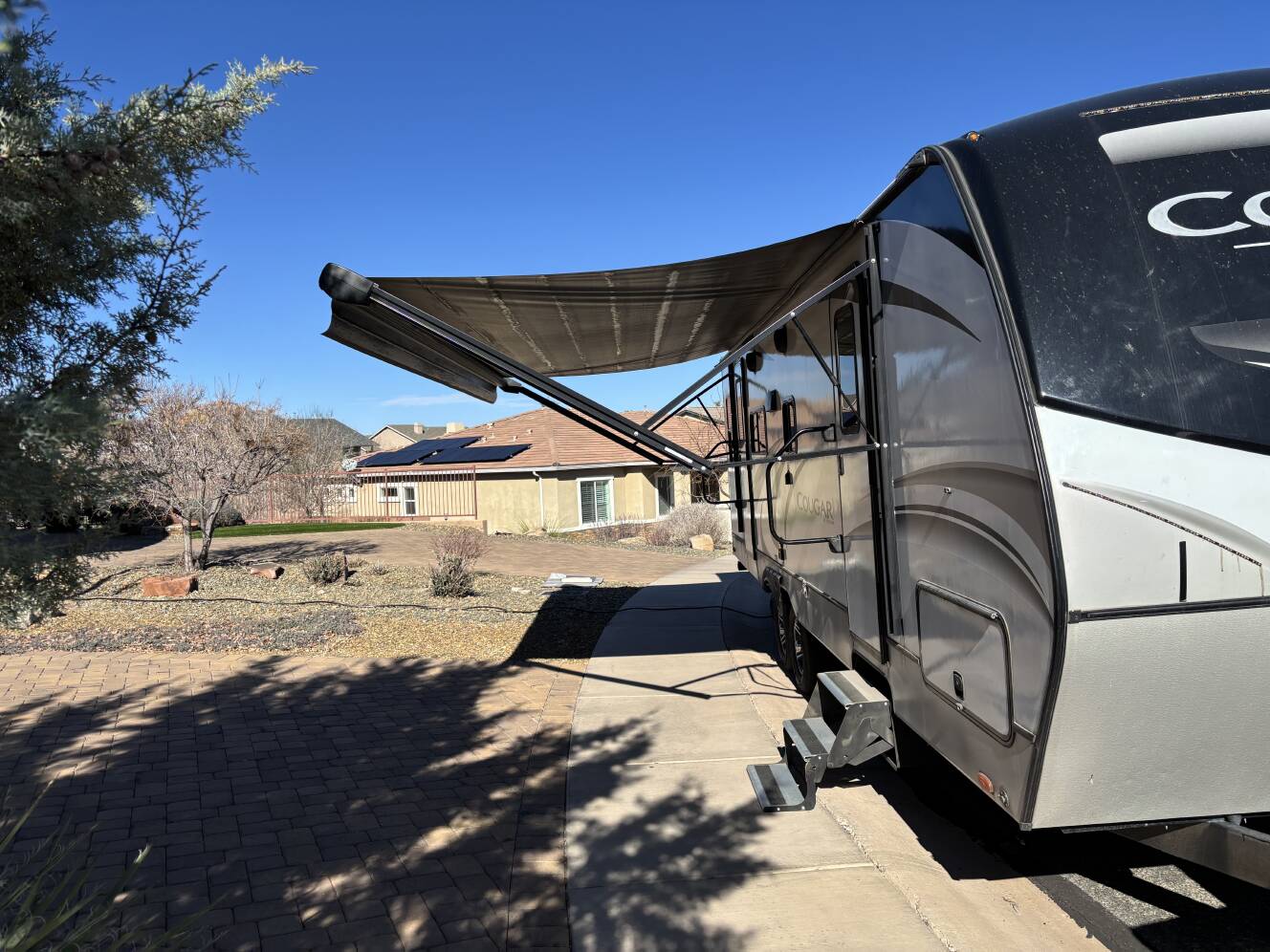 A photo of this 2022 Keystone COUGAR HALF-TON 25RDSWE