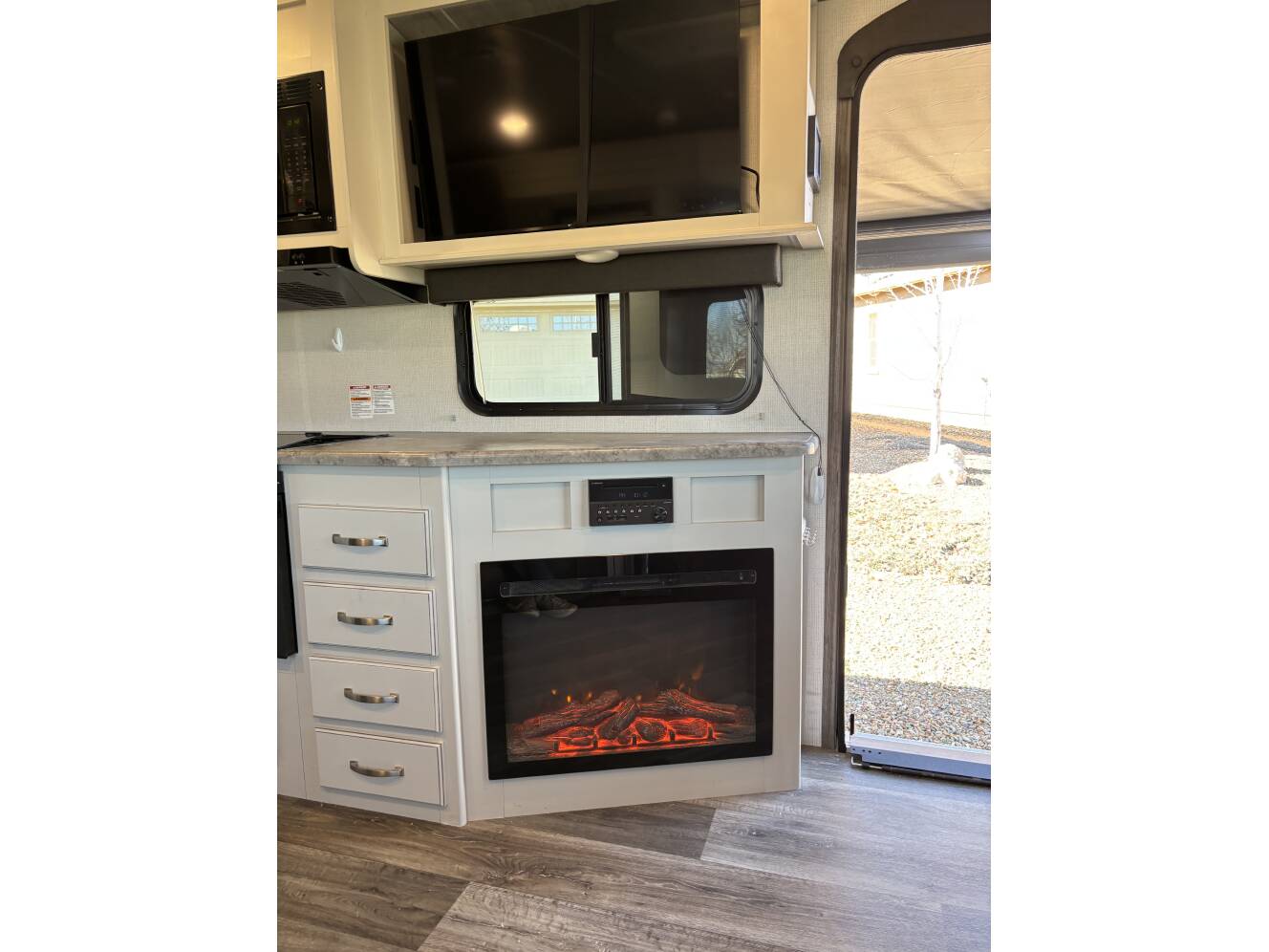 A photo of this 2022 Keystone COUGAR HALF-TON 25RDSWE