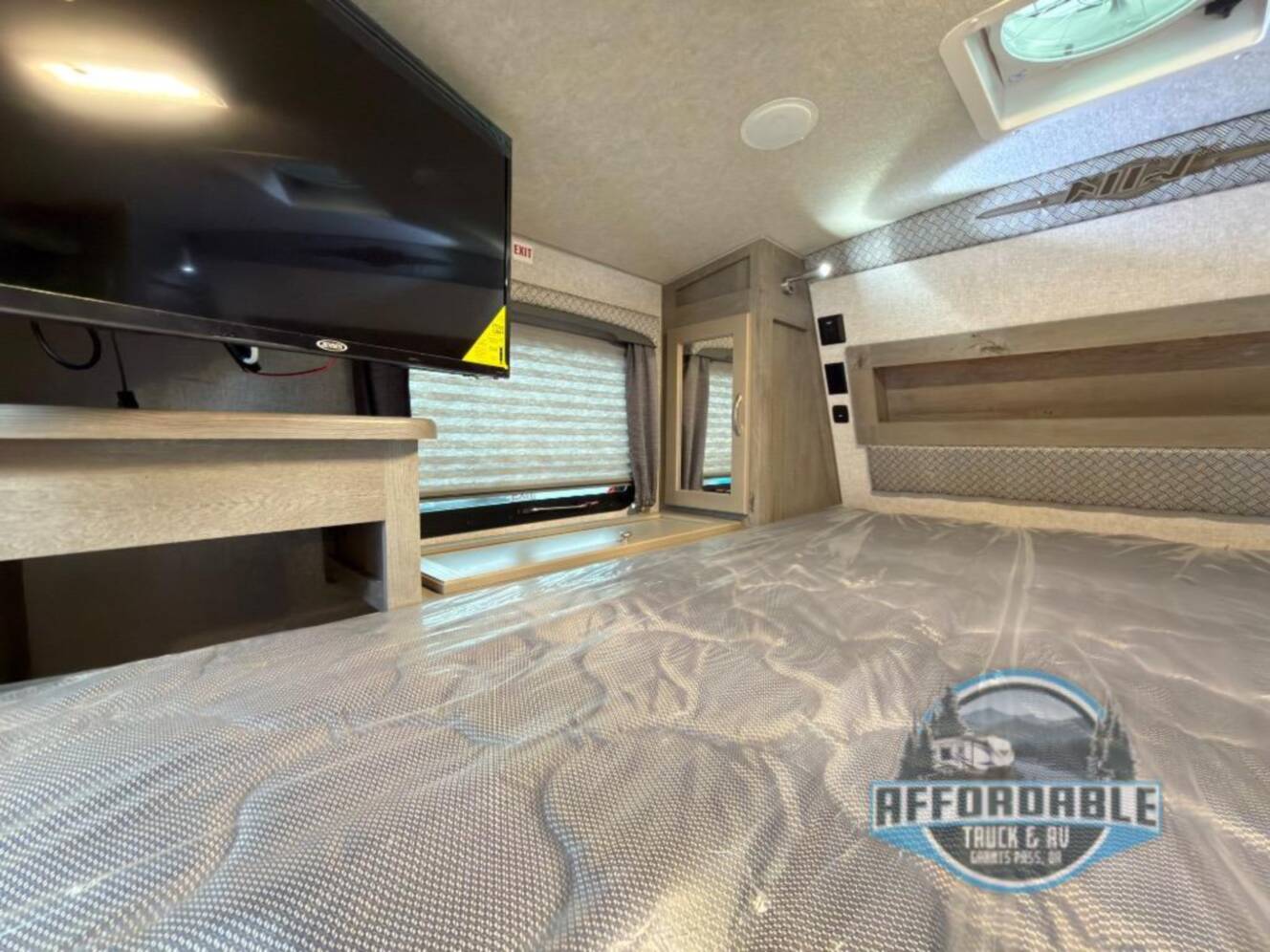 A photo of this 2026 Northwood Arctic Fox Camper 811