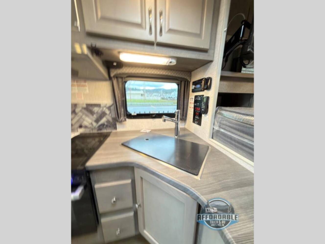 A photo of this 2026 Northwood Arctic Fox Camper 811
