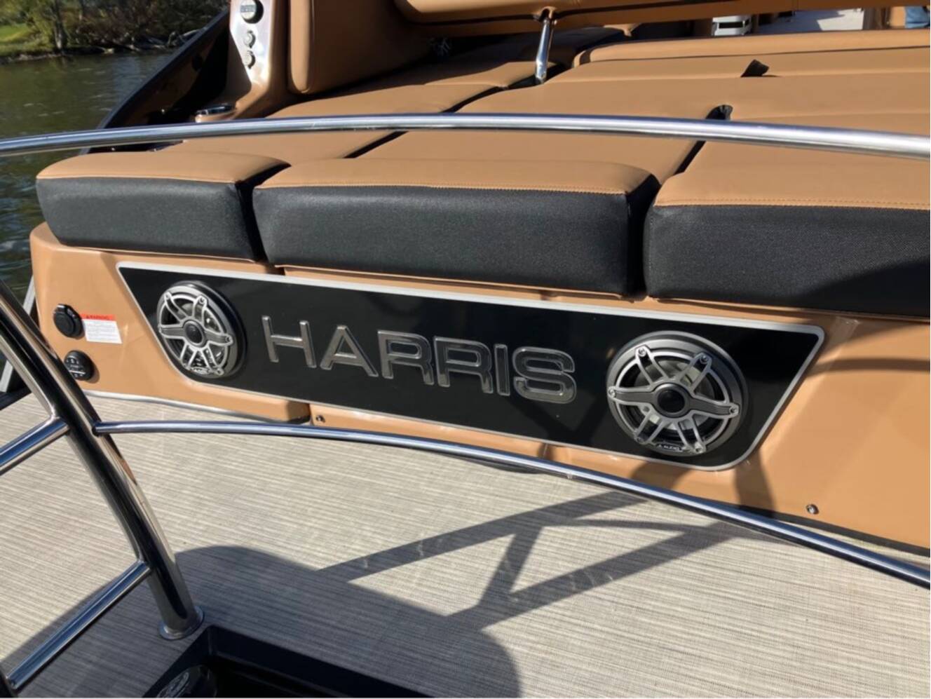 A photo of this 2023 Harris Grand Mariner 250