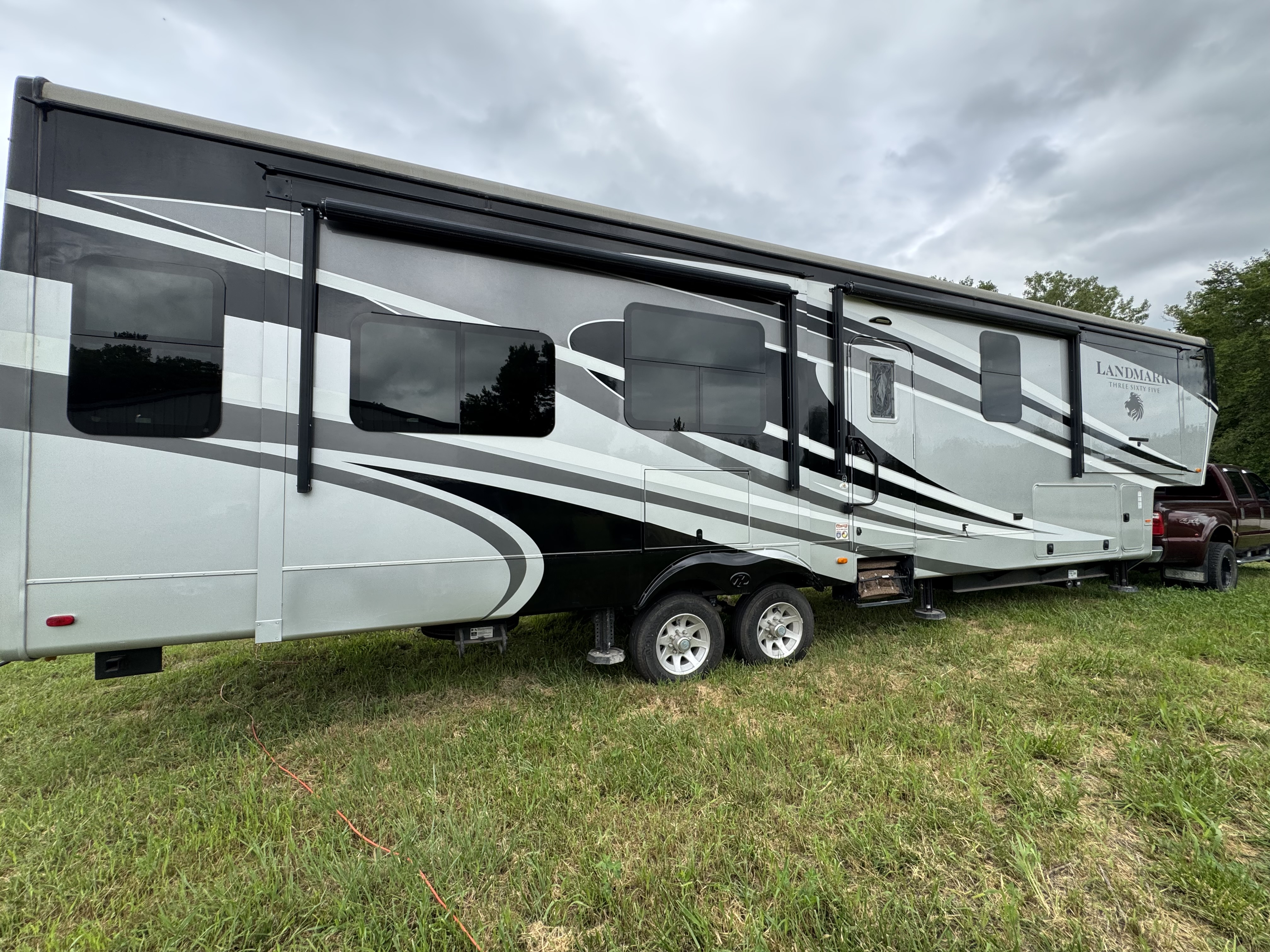 2016 Heartland LANDMARK 365 LM KEY WEST RV