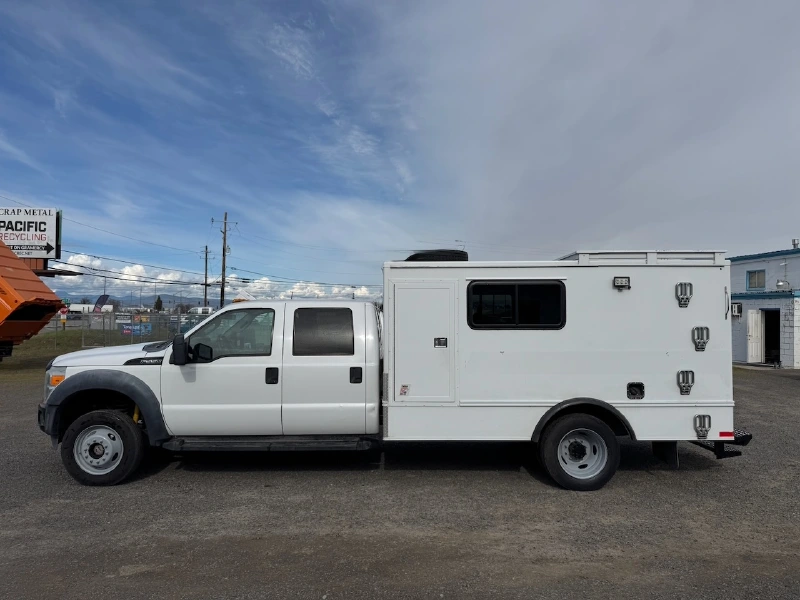 2012 FORD F550
