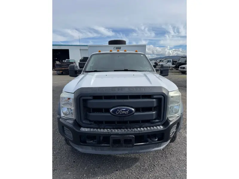2012 FORD F550
