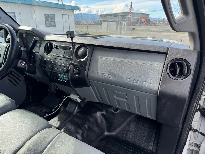 2012 FORD F550