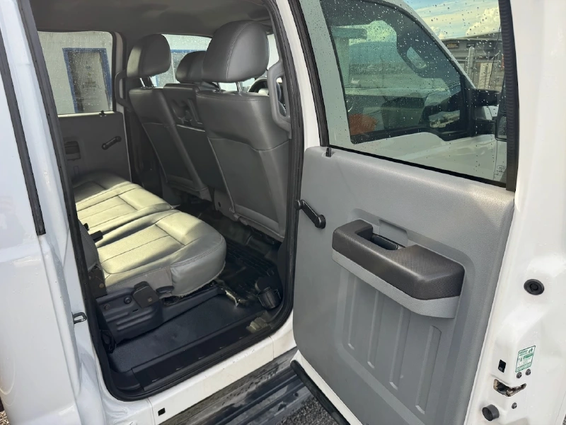 2012 FORD F550