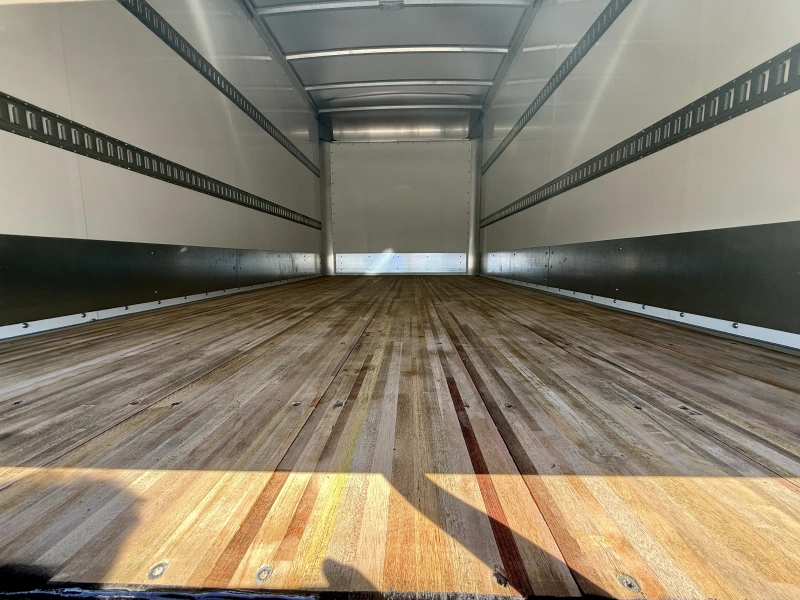 2025 ISUZU NPR HD GAS