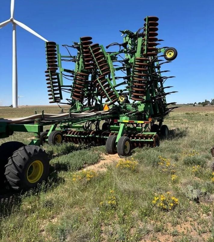 1998 JOHN DEERE 1820 in Lamesa, TX