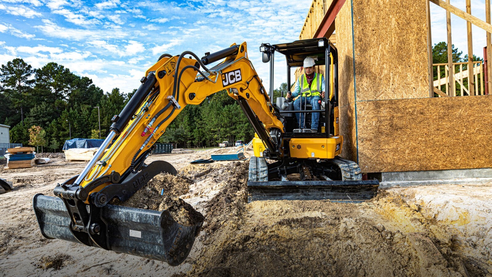 2022 JCB 35Z-1 in Seattle, WA