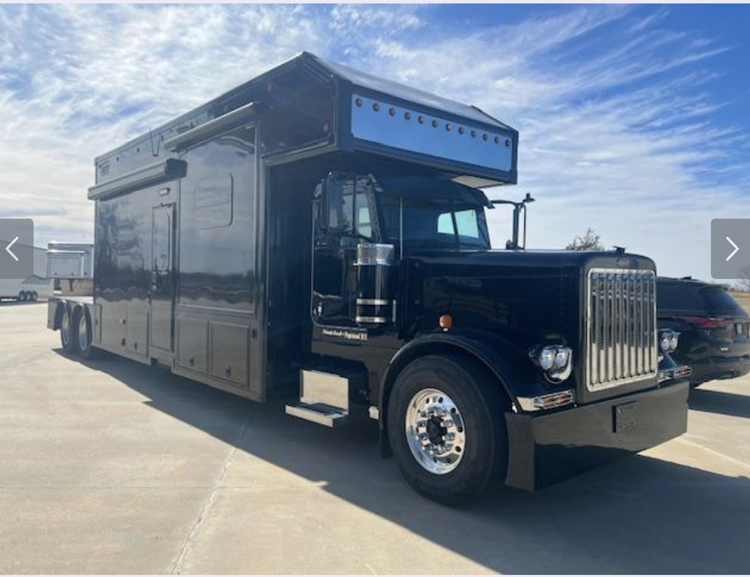 2018 Wild Side  Dual Slide Peterbilt in wynnewood OK