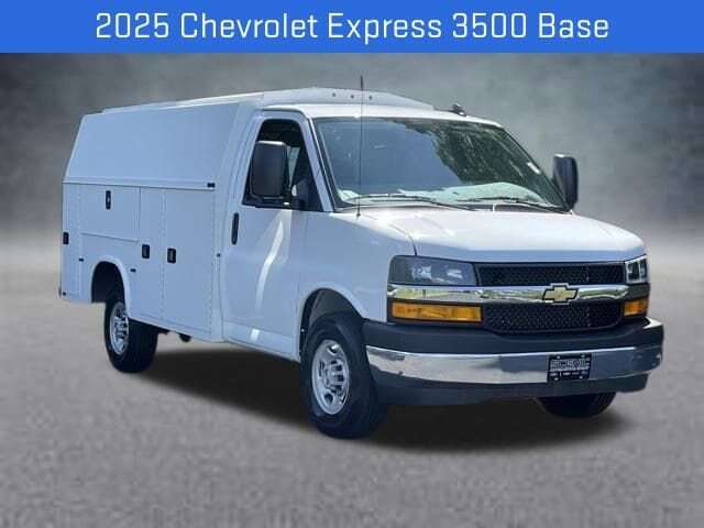 2025 CHEVROLET Express Cutaway 3500 1WT in Mount Airy, NC
