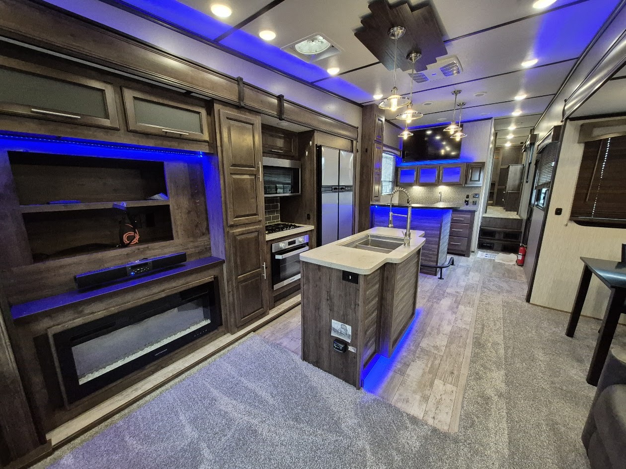 2020 Crossroads CAMEO 392BR RV