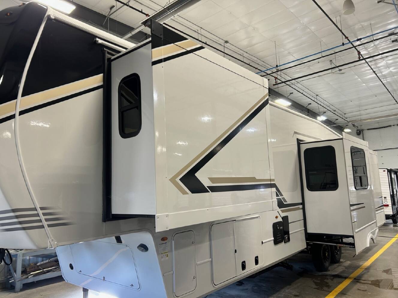 A photo of this 2026 Keystone Rv Cougar 350LLK