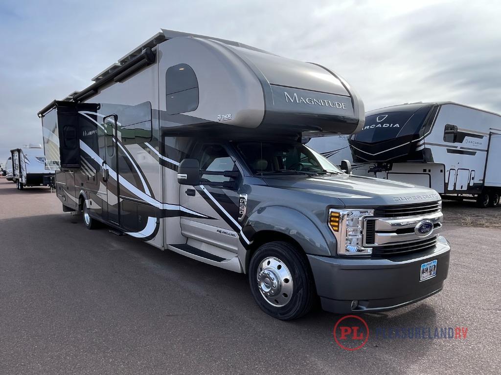 2020 Thor Motor Coach Magnitude BH35 in sioux falls SD