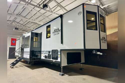 2026 Forest River Rv Cedar Creek Cottage Fifth Wheels 413FWC in franklin TN