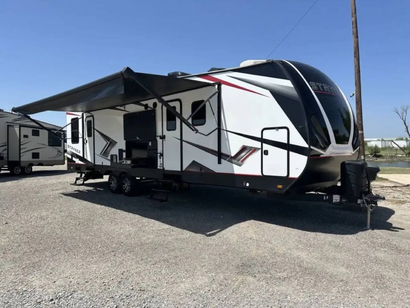 A photo of this 2023 Cruiser Rv Corp STRYKER 3313