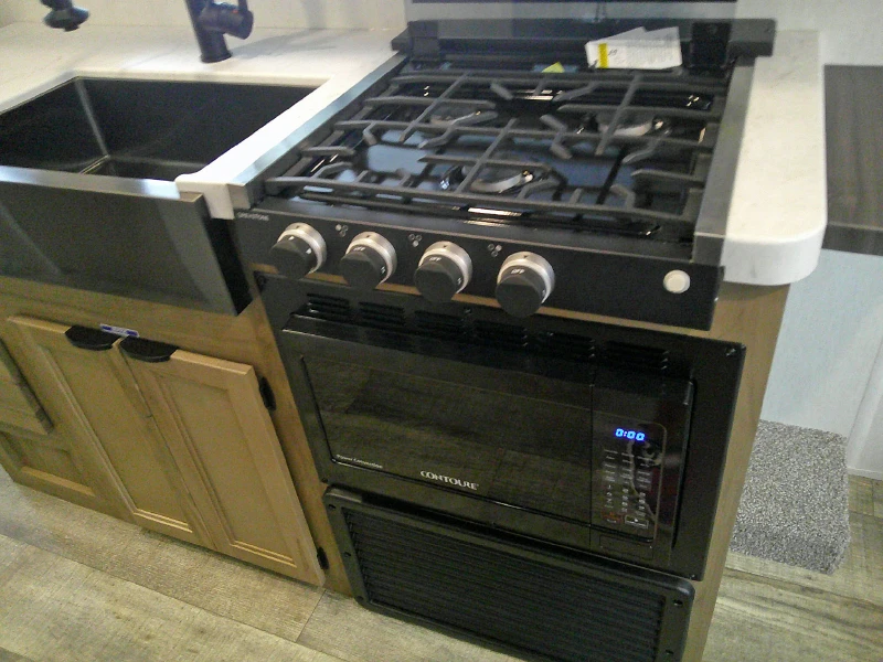 2024 Forest River Cherokee Grey Wolf 20RDSE