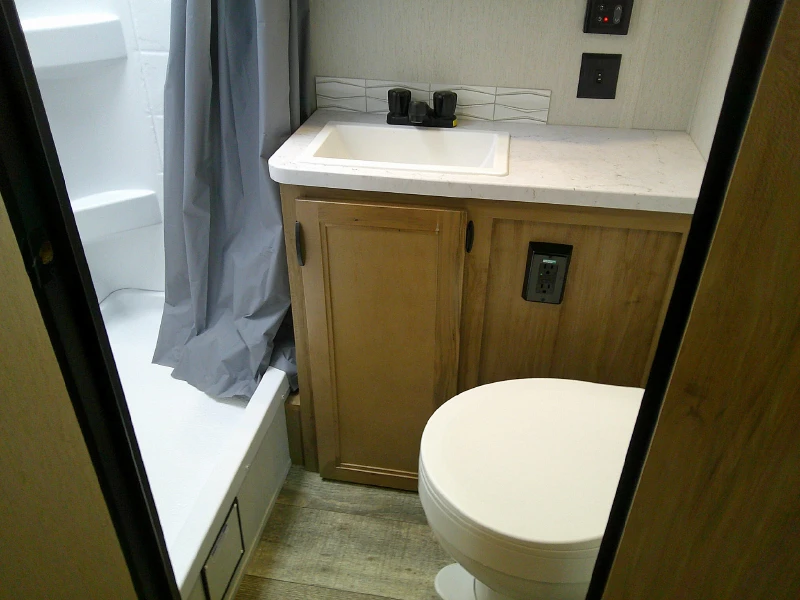 2024 Forest River Cherokee Grey Wolf 20RDSE