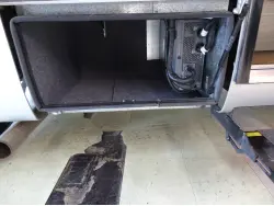 2021 LEISURE TRAVEL UNITY U24RL